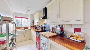 Kitchen- click for photo gallery